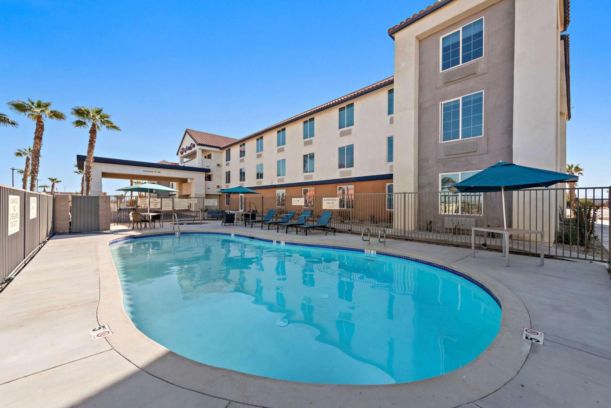 Hampton Inn By Hilton Calexico Buitenkant foto