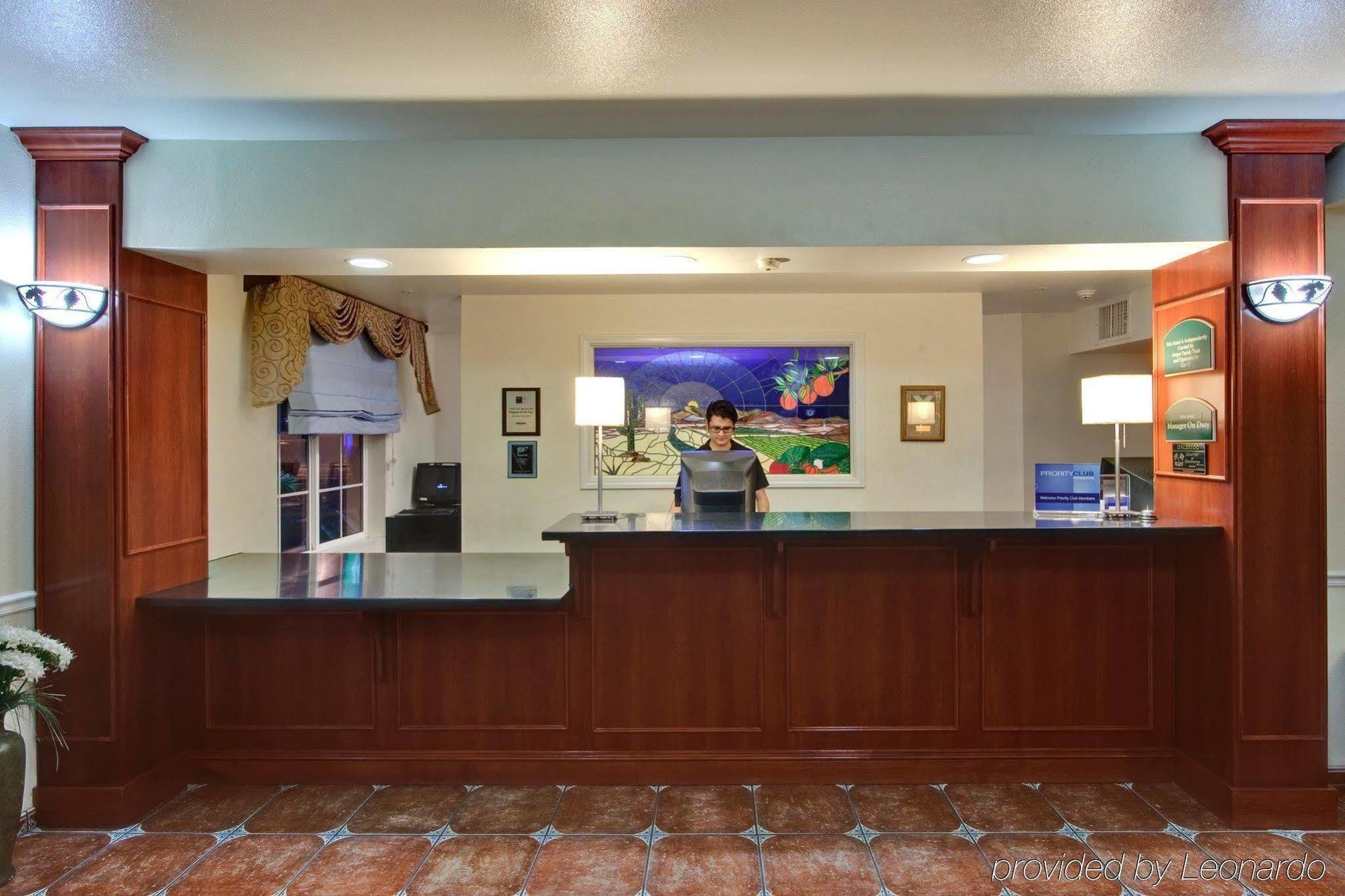 Holiday Inn Express Calexico, An Ihg Hotel Buitenkant foto